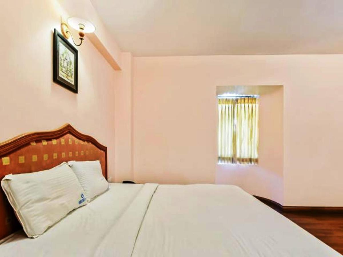 Hotel Blue Bird Ooty Exteriör bild